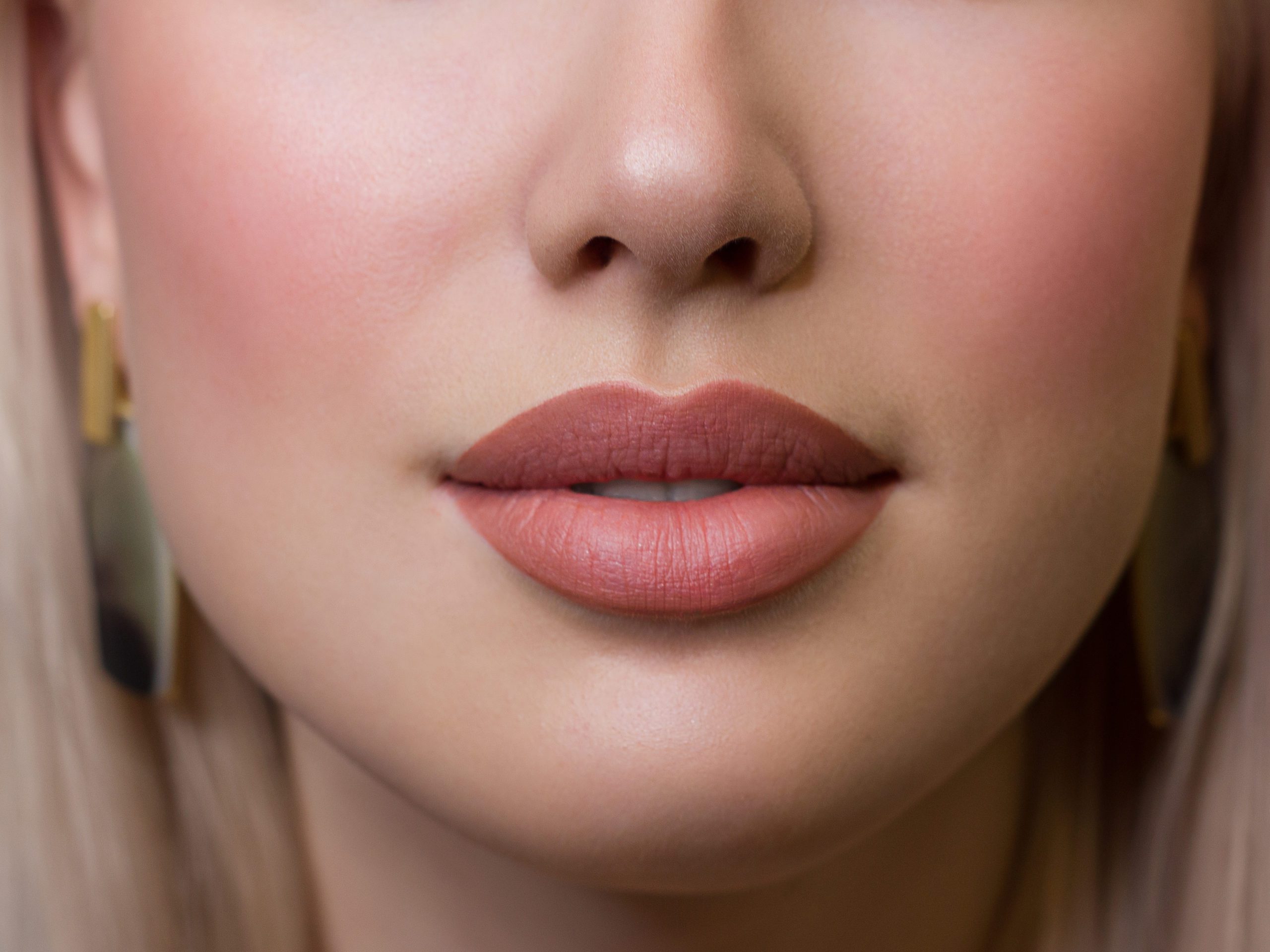Sexual,Full,Lips.,Natural,Gloss,Of,Lips,And,Woman's,Skin.